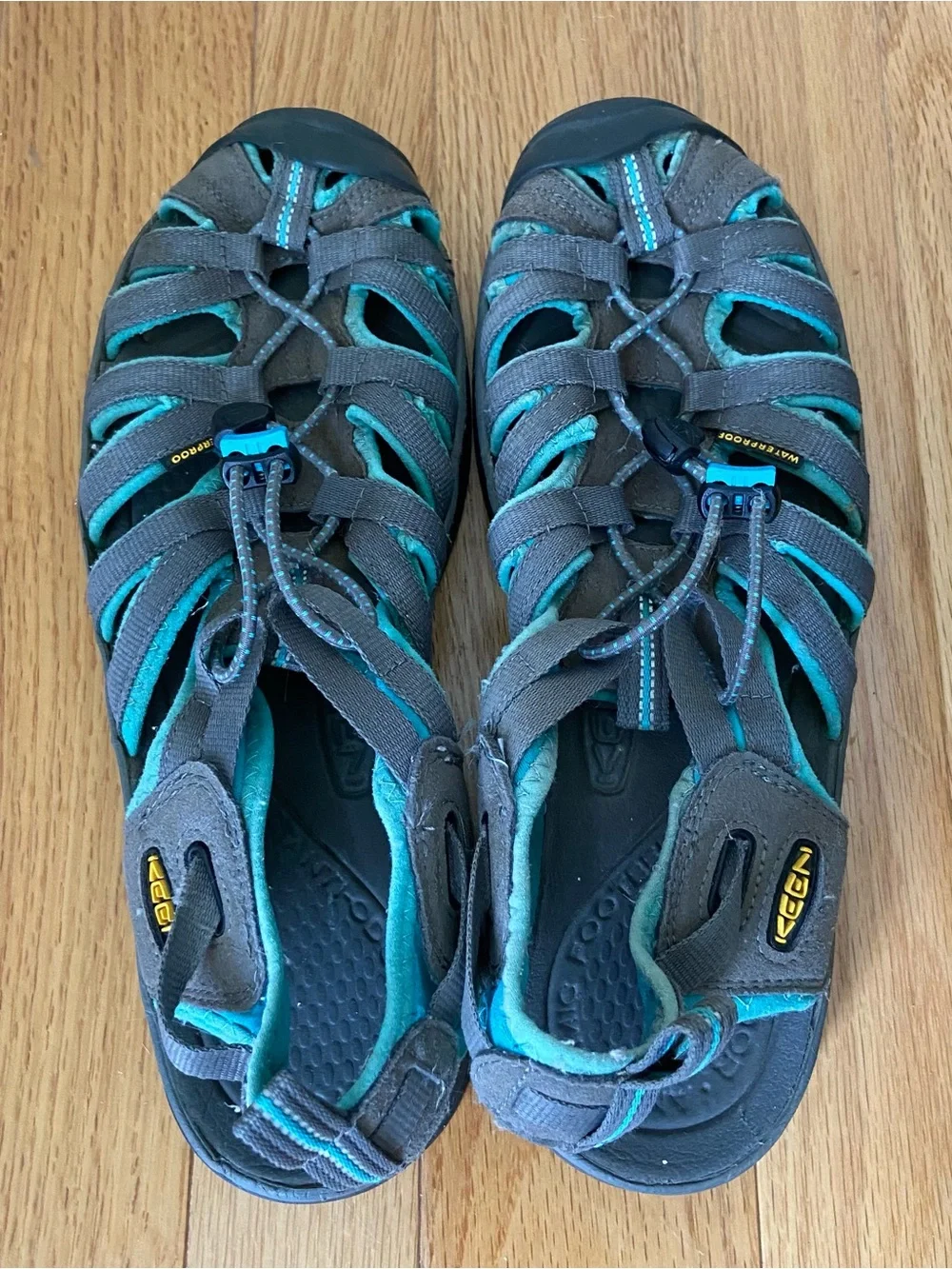 KEEN Whisper Closed Toe Sport Sandal Women's 10 Waterproof Outdoor Strappy Gray